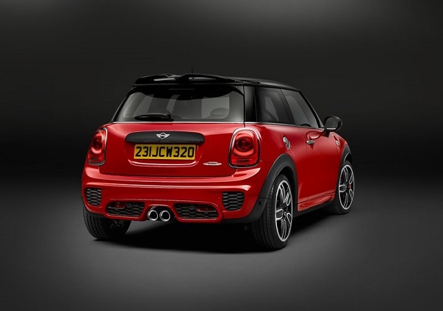 2015_MINI_JOHN_COOPER_WORKS_pic-2