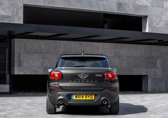 2015_MINI_PACEMAN_pic-13