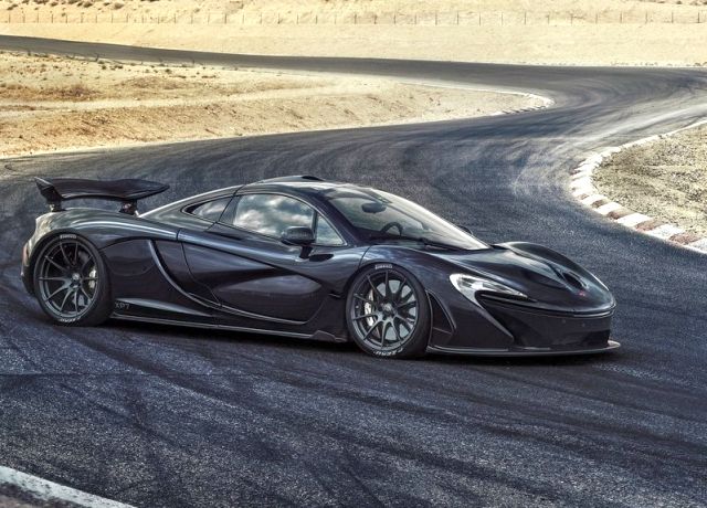 2015_McLAREN_P1_front_pic-5