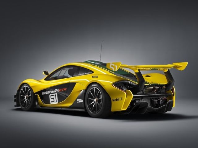 2015_McLaren_P1_GTR_pic-3