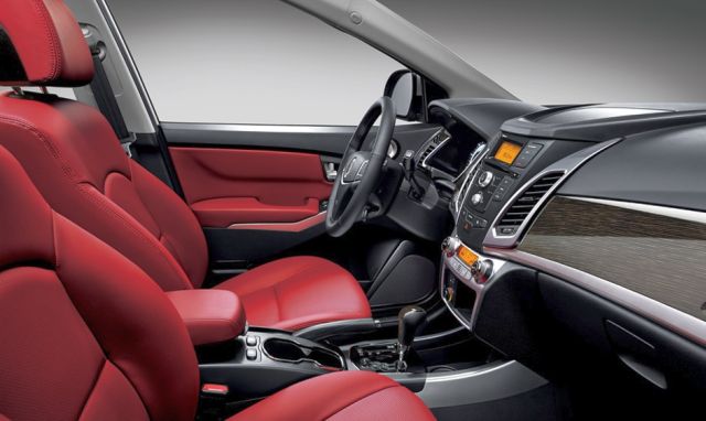 2015_New_SSANGYONG_KORANDO_leather_seats_pic-14