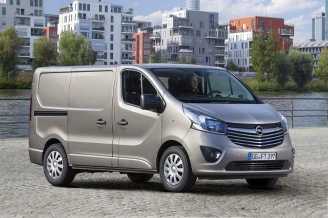 2015 OPEL VIVARO II VAN