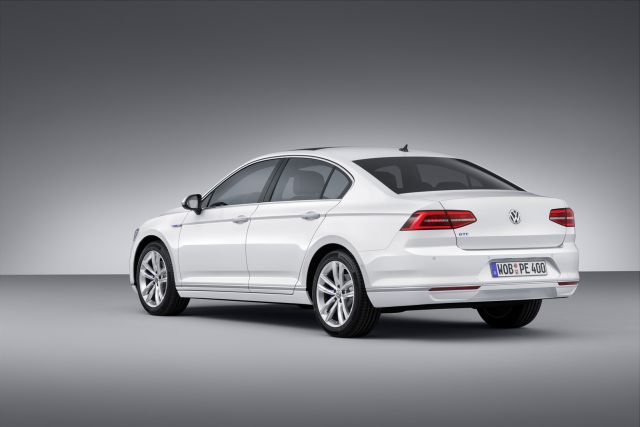 2015_PASSAT_GTE_pic-4