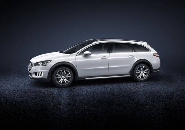 2015 PEUGEOT 508 RXH restyle