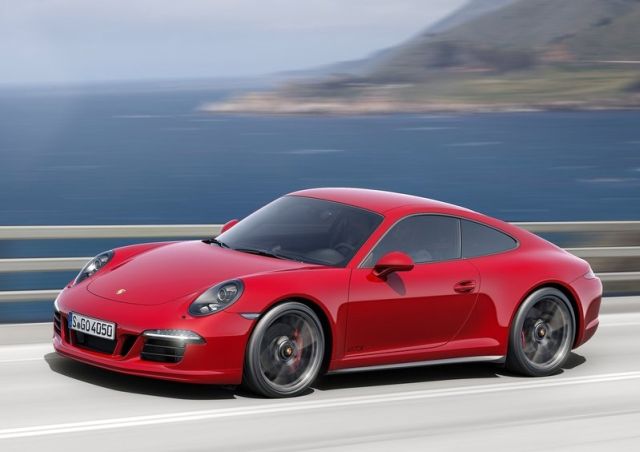 2015 PORSCHE 911 GTS