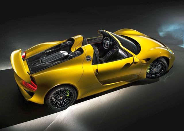 2015 New PORSCHE 918 SPYDER