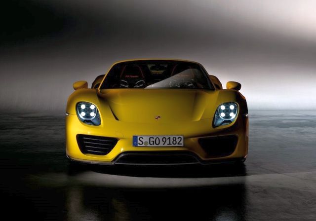 2015 New PORSCHE 918 SPYDER