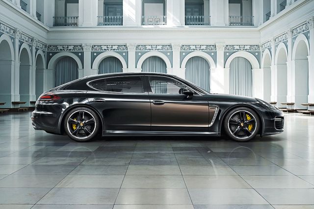 PORSCHE PANAMERA EXCLUSIVE