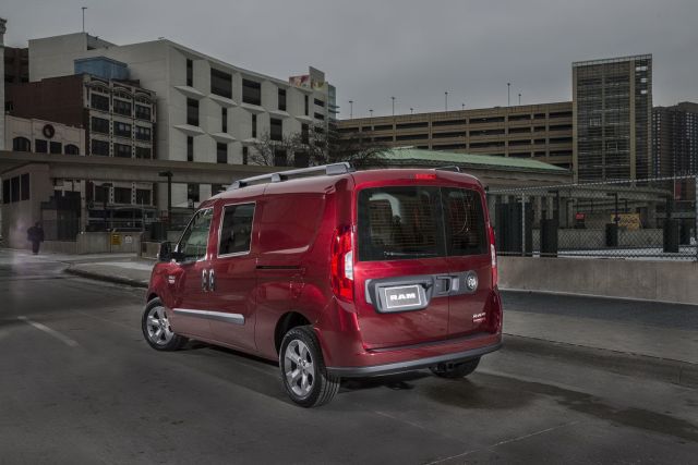 2015_RAM_PROMASTER_CITY_pic-5