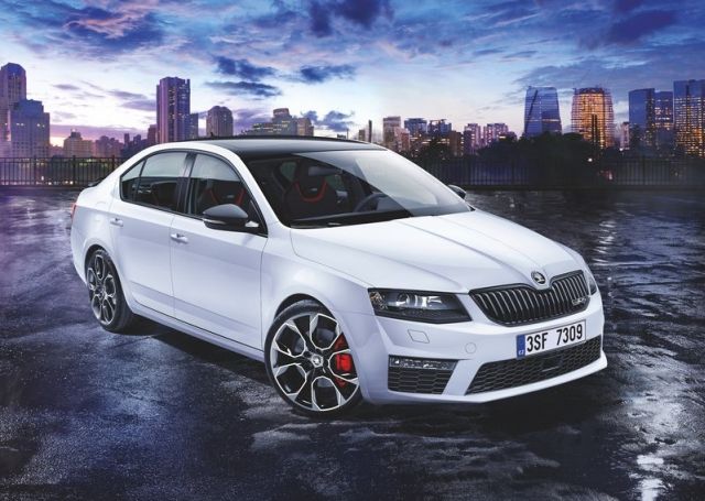 2015 SKODA OCTAVIA RS 230