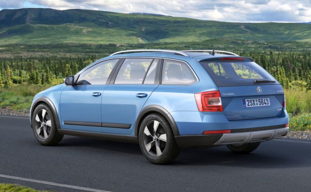 2015 SKODA OCTAVIA SCOUT