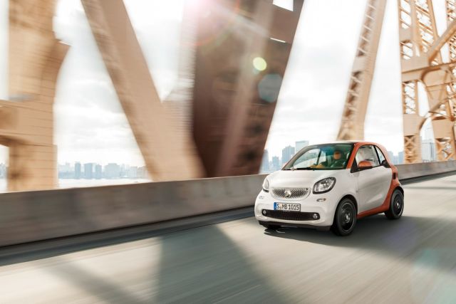 2015_SMART_FORTWO_pic-13