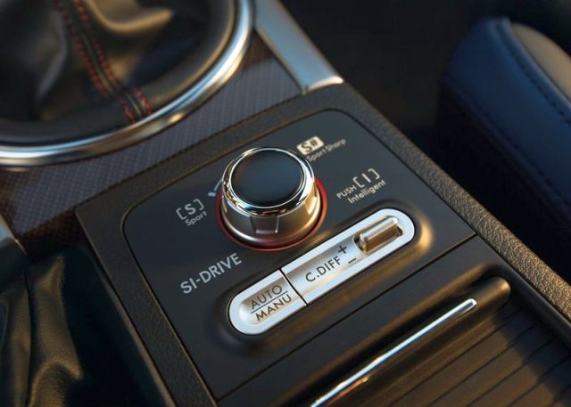 2015_SUBARU_WRX_STI_SI-DRIVE_Button_pic-15