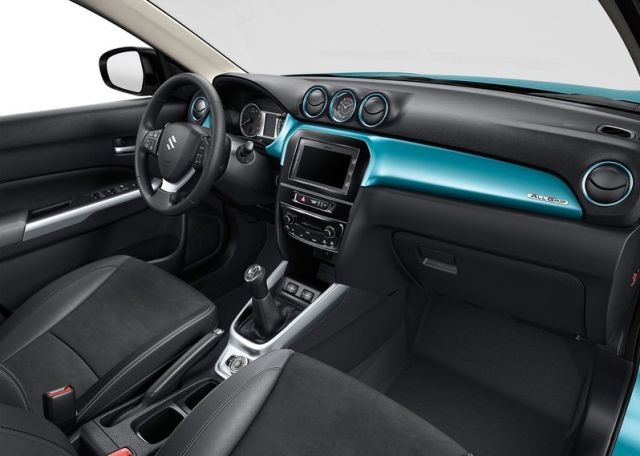 2015_SUZUKI_VITARA_pic-11
