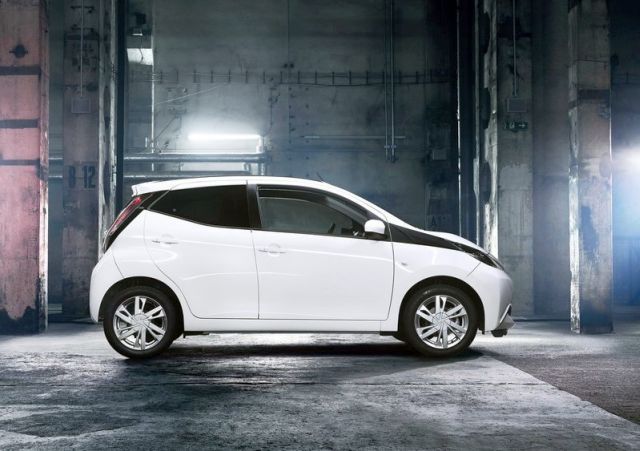 2015 New TOYOTA AYGO