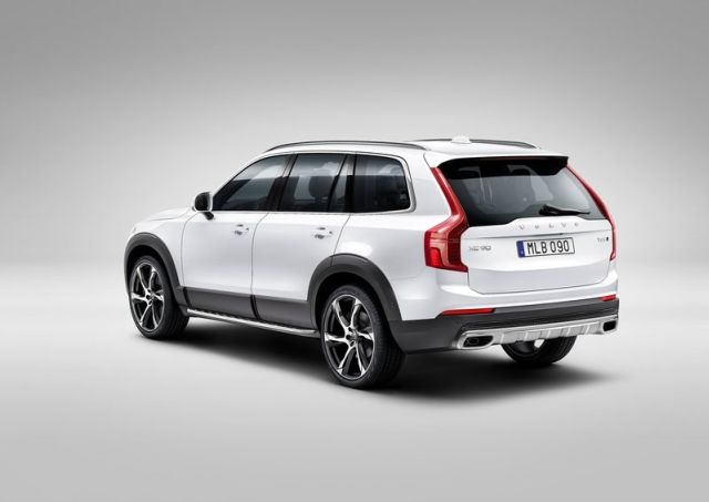 2015 VOLVO XC90