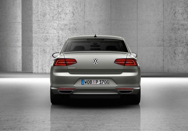 2015_VW_PASSAT_pic-4