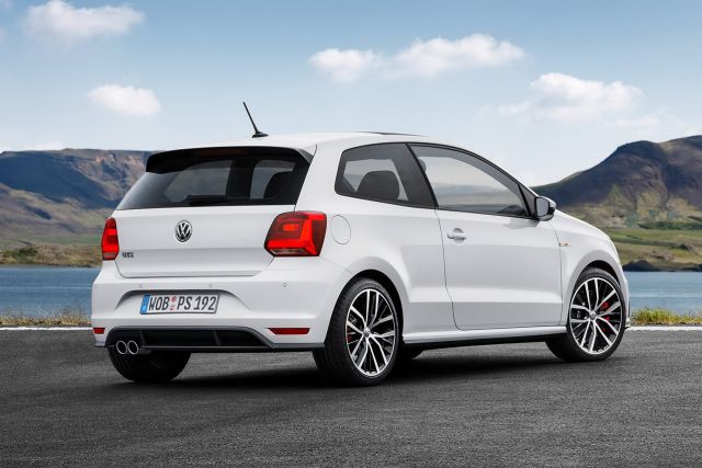 2015_VW_POLO_GTI_pic-2