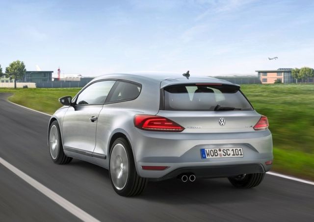 2015_VW_SCIROCCO_rear_pic-4