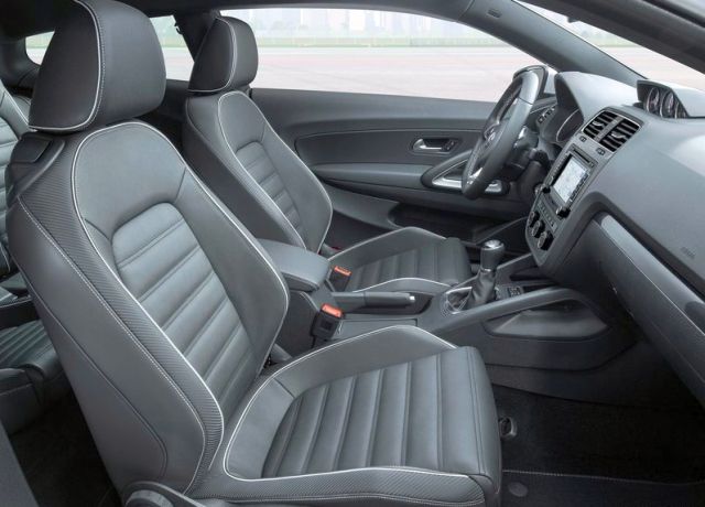 2015_VW_SCIROCCO_seats_pic-7