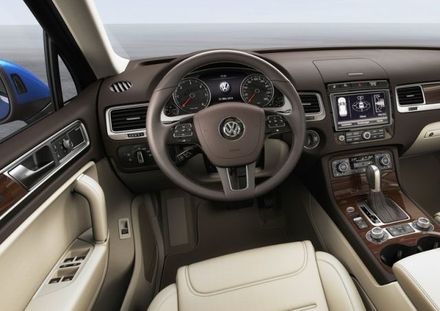 2015 VW TOUAREG Restyle