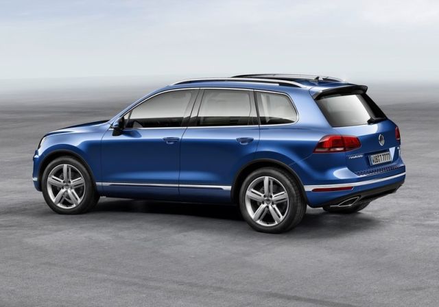 2015_VW_TOUAREG_Restyle_pic-4