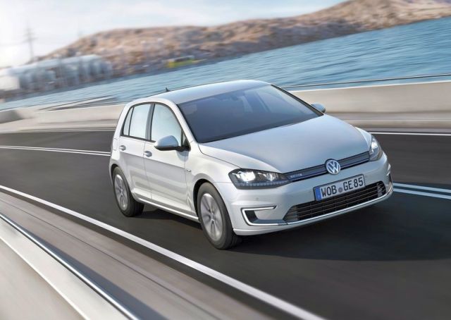 2015_VW_e-GOLF-front_pic-7