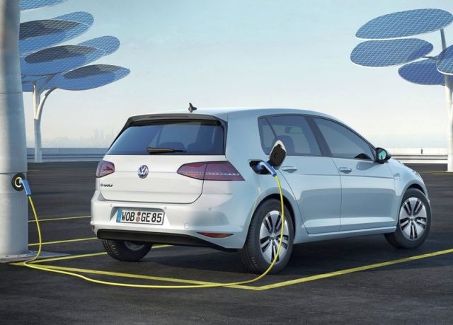 2015 VW e-GOLF