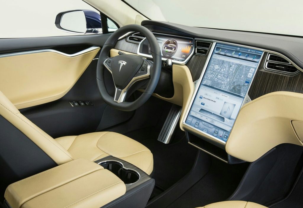 TESLA MODEL S