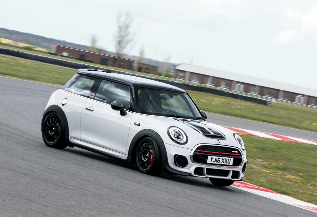 2017 MINI JOHN COOPER WORKS Challenge