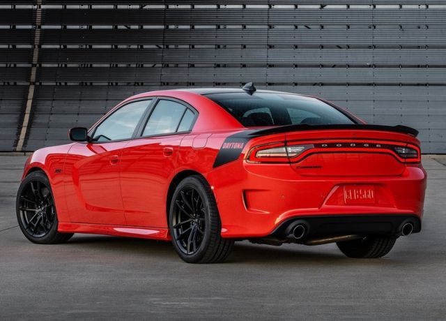 2017_CHARGER_DAYTONA_392_pic-2