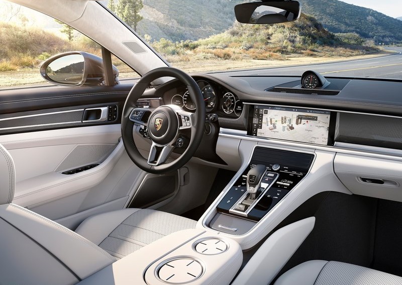 2017_porsche_panamera_pic-19