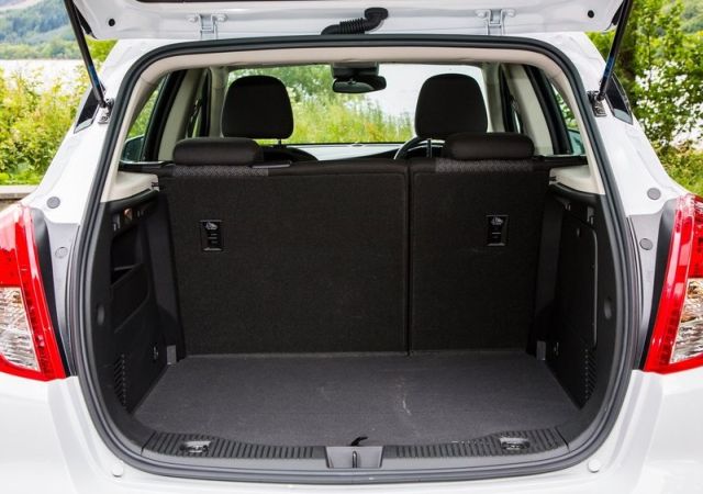 2017_vauxhall_mokka_pic-8