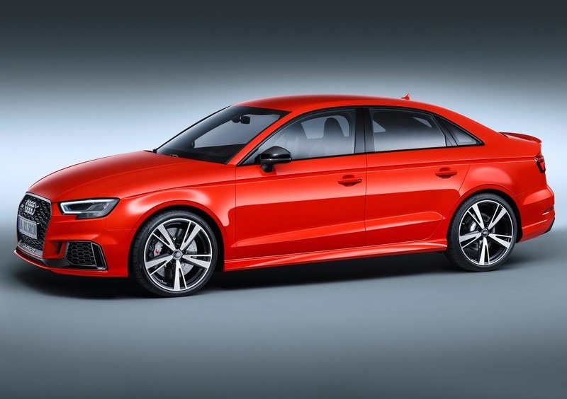 2017_audi_rs3_sedan_pic-7