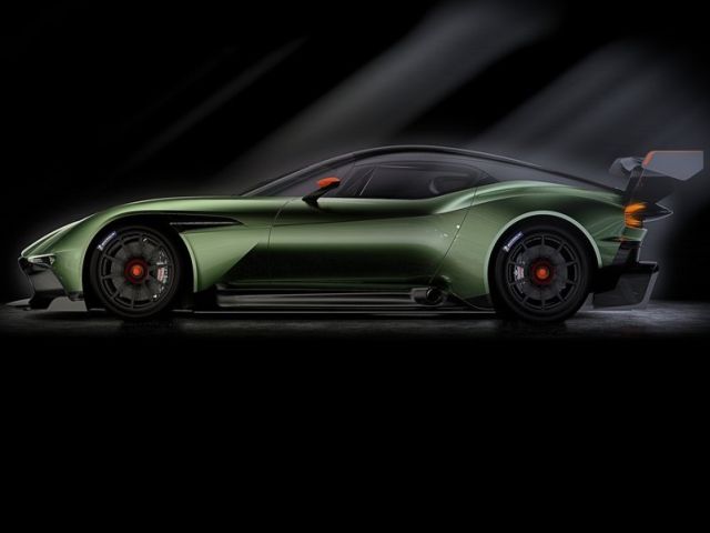 2016 ASTON MARTIN VULCAN