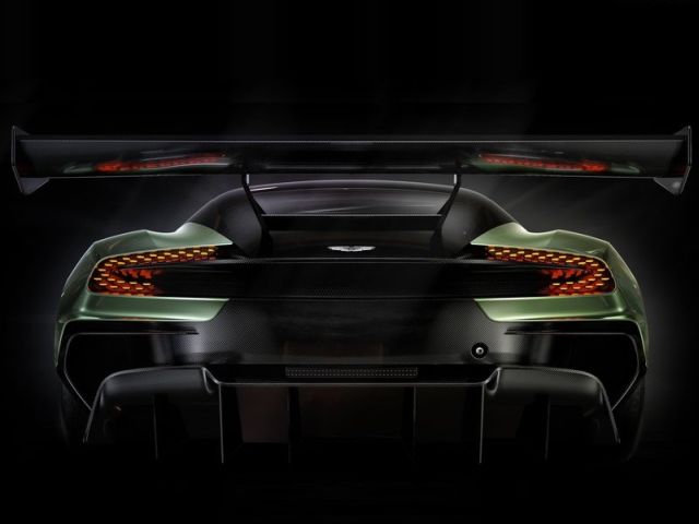 2016 ASTON MARTIN VULCAN