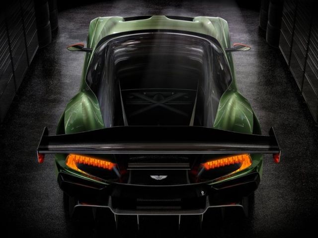 2016 ASTON MARTIN VULCAN