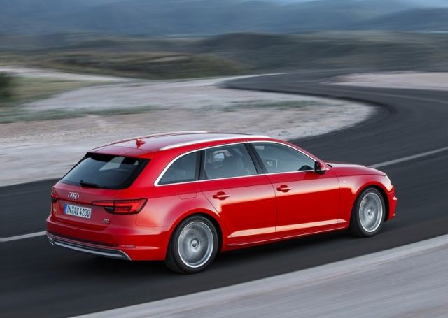 2016_AUDI_A4_AVANT_pic-6