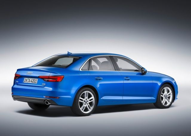 2016 AUDI A4