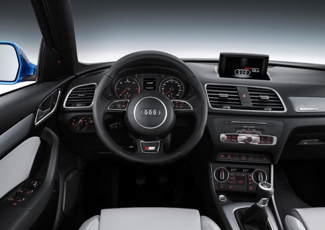 2015 AUDI Q3