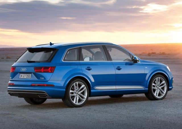 2016 AUDI Q7