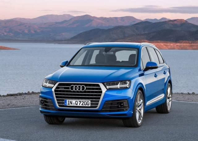 2016 AUDI Q7