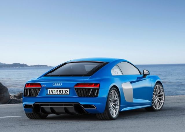 2016 AUDI R8 V10