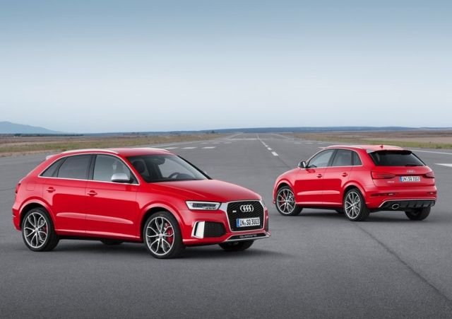 2015 AUDI RS Q3