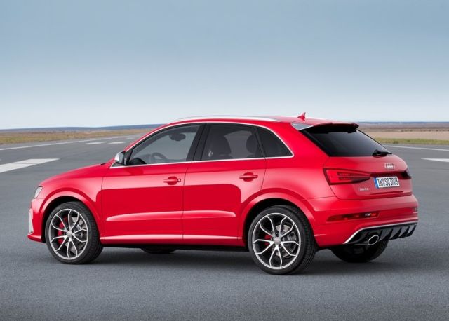 2015 AUDI RS Q3