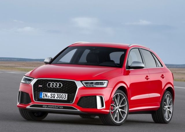 2015 AUDI RS Q3