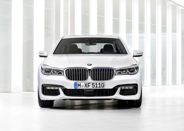 2016 BMW 7 SERIES