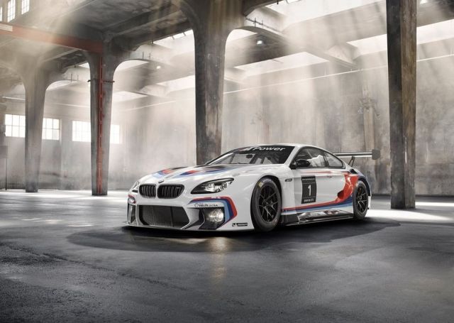 2016_BMW_M6_GT3_pic-2