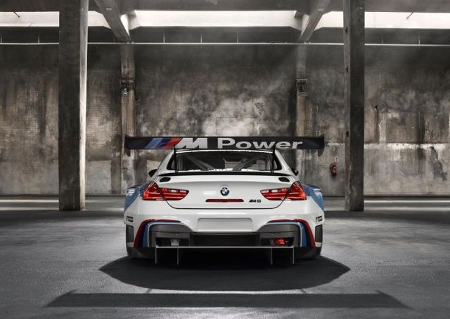 2016_BMW_M6_GT3_pic-6