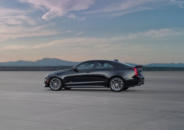 2016 CADILLAC ATS-V SEDAN